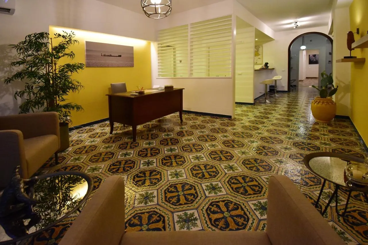 Le Stanze Del Grillo Bed & Breakfast Palermo 2*,  Italy